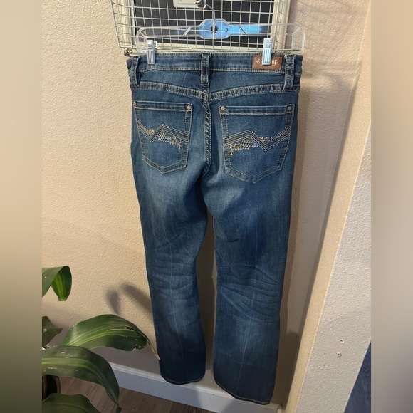 Shyanne Country Western Boot Cut Low-Mid Rise Jeans - Picture 4 of 6
